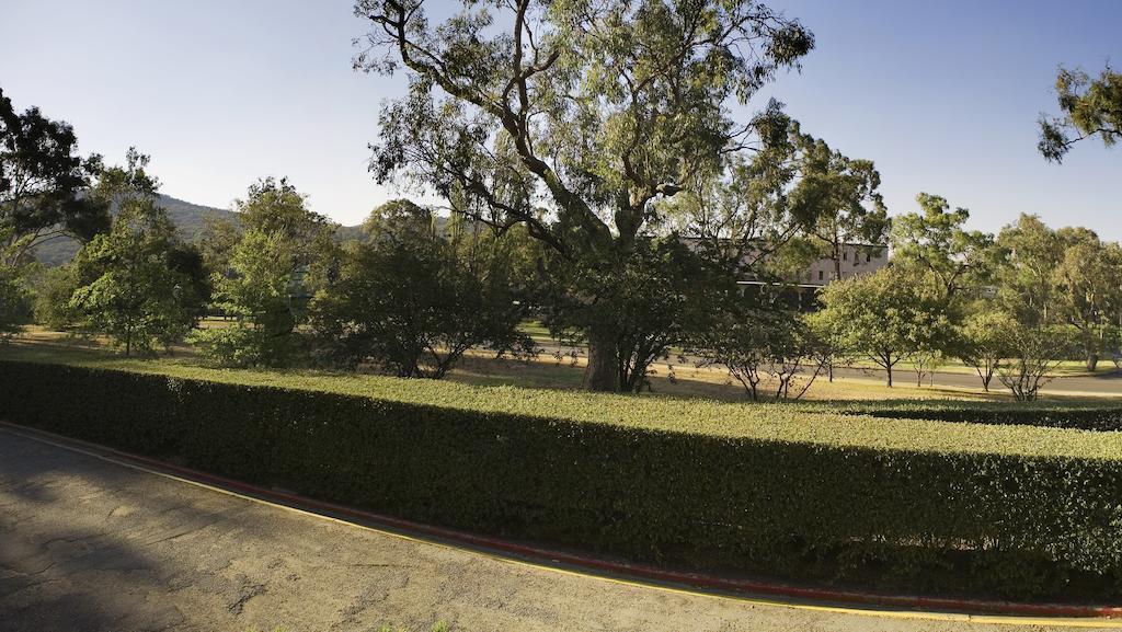 University House - Anu Canberra Exterior photo