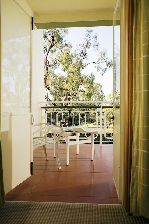 University House - Anu Canberra Exterior photo